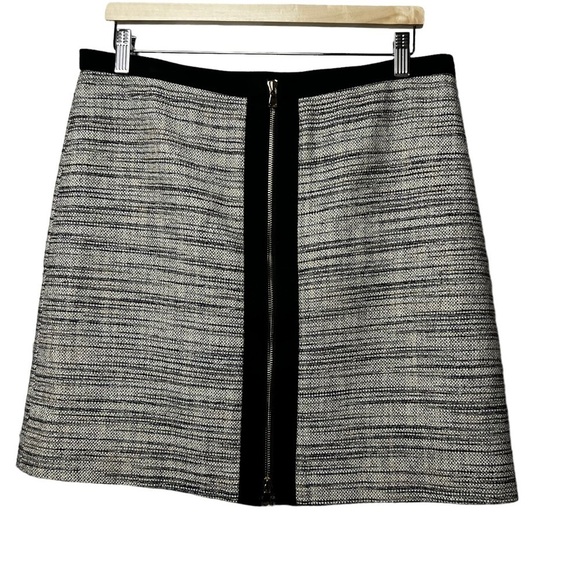 ANN TAYLOR Mini Skirt SZ 12 Grey Black Gold Accent Lined Career New Years Holida - Picture 1 of 7